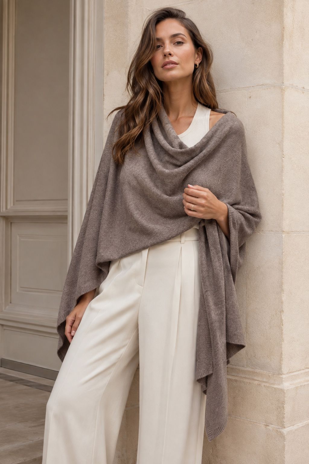 MARGUERITE TAUPE - PONCHO
