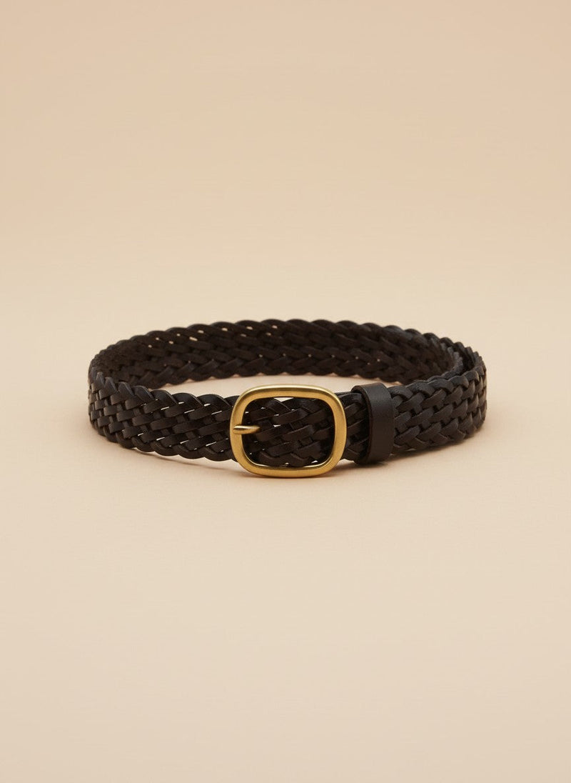 André Solea marron braided leather belt with gold buckle. Elegant and discreet, perfect for cinching dresses or trousers.